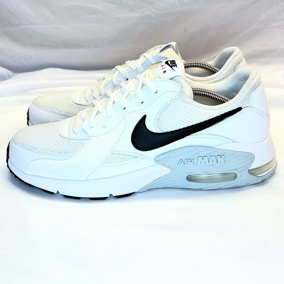Nike Air Max Excee Men\'s Size 13 White Black Athletic Sneakers CD4165-100